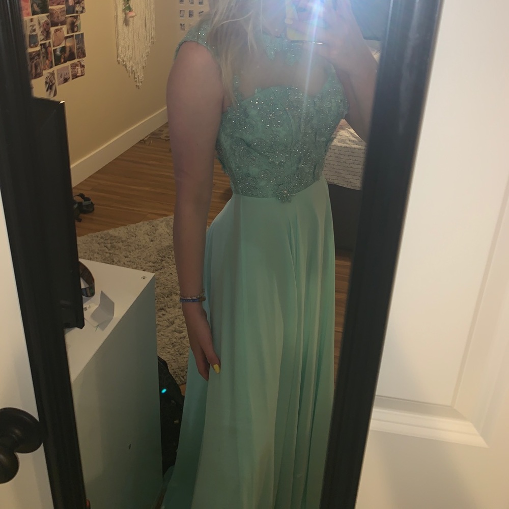Prom dress